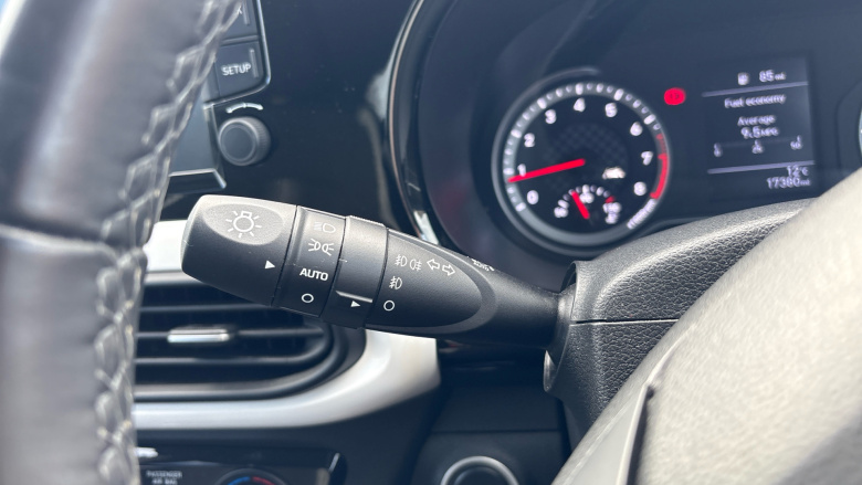 Hyundai i10 1.2 MPi Premium 5dr Petrol Hatchback